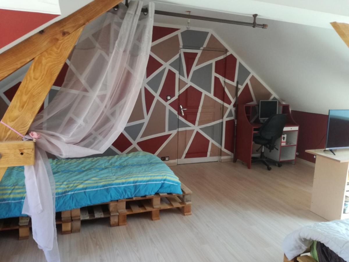 Chambre A Villemandeur Chez L'Habitant Kültér fotó